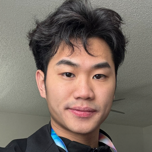 Kinsey Feng Headshot