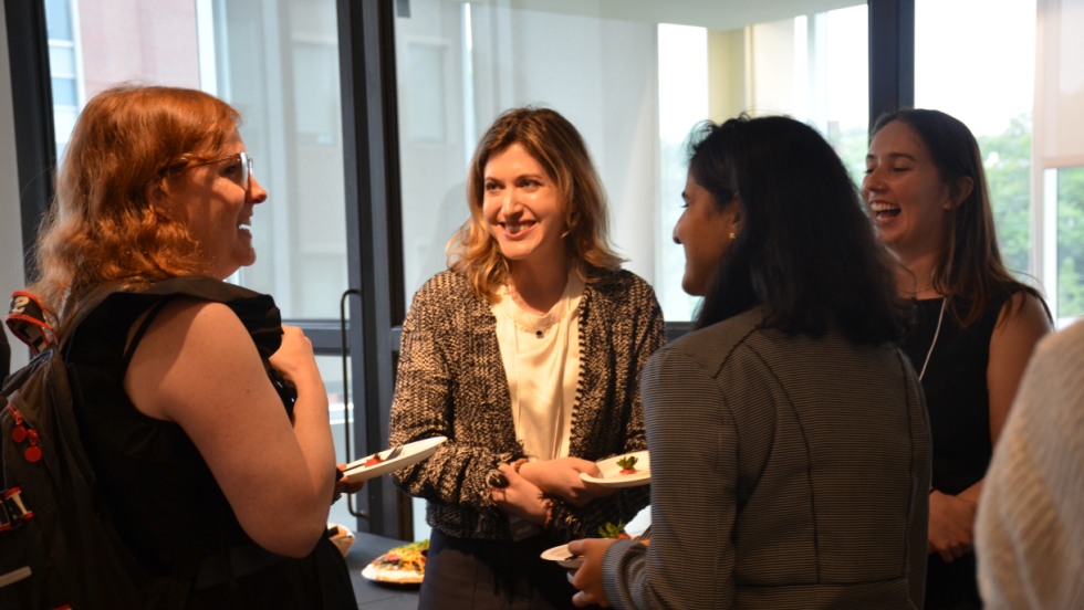 Group of alumni conversing